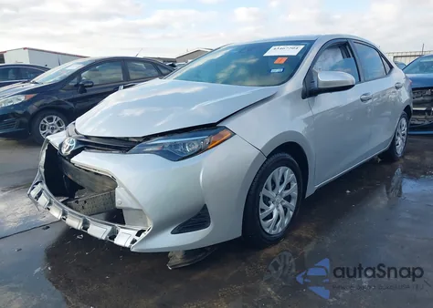 2019 Toyota Corolla Le z USA, uszkodzony, nr VIN 5YFBURHE7KP943819